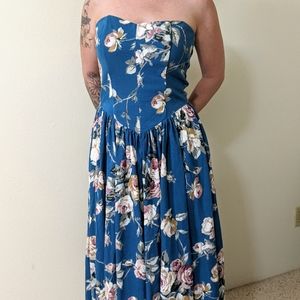 Vintage blue floral dress